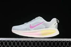 Picture of Nike Vomero 18 _SKUfw21169721577497228fw